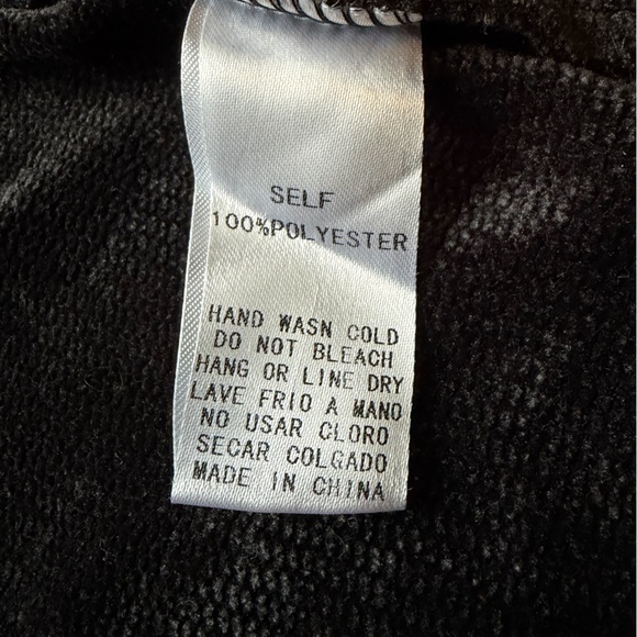 Easel Black Hooded Women's Jacket - Picture 5 of 7